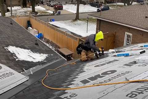 Emergency Roof Covering Fixing Chicago: Required A Roof Covering Leak Professional For 24/7 Roofing ..