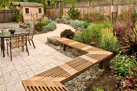 Transform Your Backyard with Wood Fence Landscaping Ideas