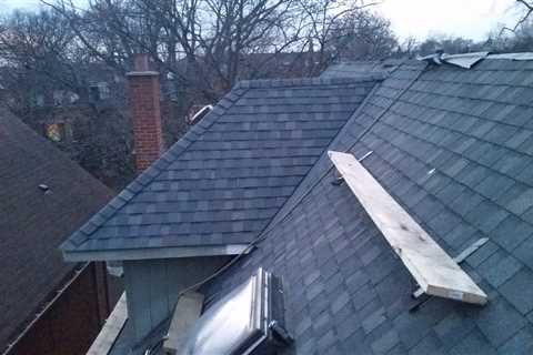 Advantages of Hiring Toronto Roofers