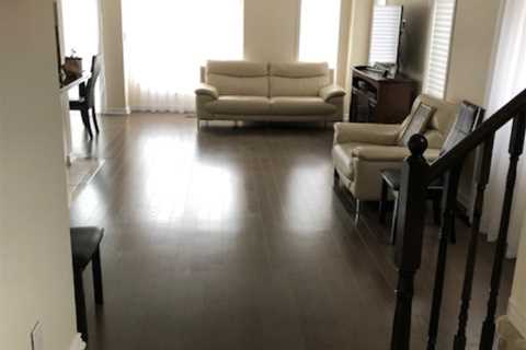 How to Choose the Right Hardwood Flooring in Your Home
