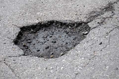 Five Signs Your Asphalt Driveway in New Orleans Needs Immediate Repair