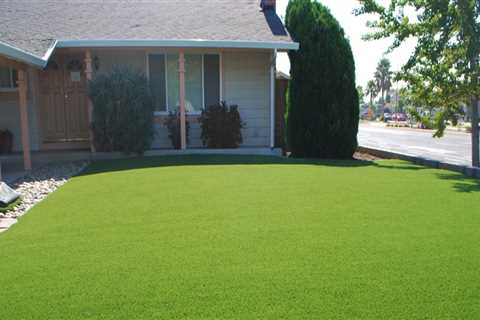 Whats the difference between a yard and a lawn?