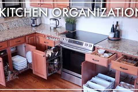 ORGANIZATION IDEAS FOR KITCHEN CABINETS AND DRAWERS