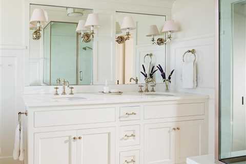 Transitional Bathrooms