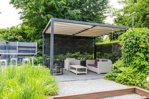 Landscaping and the Environment: Eco-Friendly Outdoor Solutions