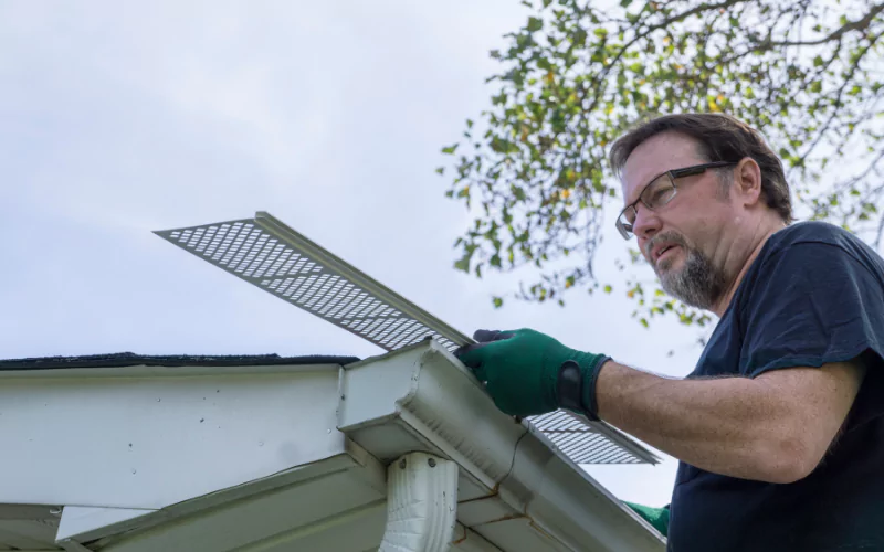 Gutter Cleaning Indian Hills, Florida