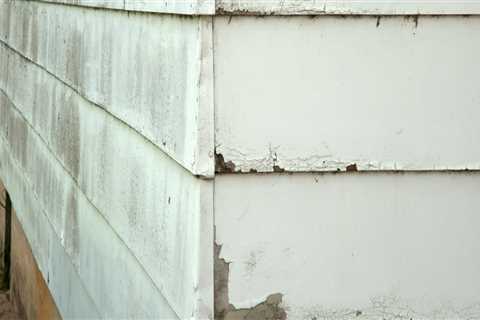 How to Identify and Fix Cracked or Warped Siding Panels