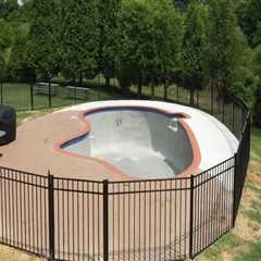 How to Protect Your Pool with a High-Quality Pool Fence