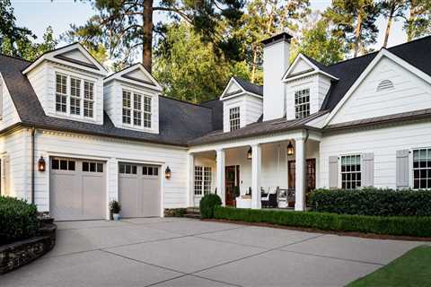 Garage Door Services in Paradise Valley | Affordable & Reliable - Stapley Action Garage Door