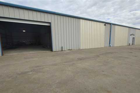 Selecting the Right Commercial Garage Door for Your Business