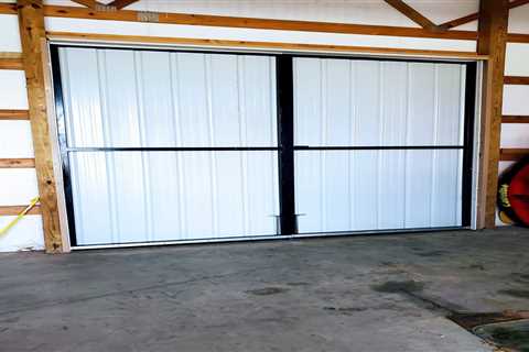 What Are The Common Issues Of Glass Garage Doors Issues That Need Repair? - Honest Overhead Door,..