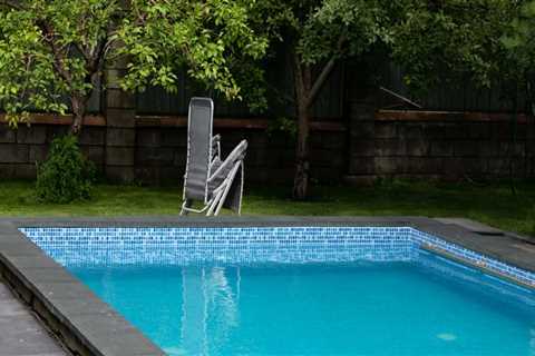 Top Reasons To Hire A Pool Cleaning Service Provider For Homes With Hardscaping Features In Phoenix,..