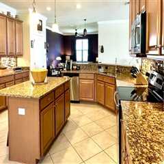 Luxury Living in Venice, FL: Apartment Complexes with Granite Countertops