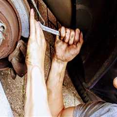 Reliable Junk Removal & Auto Body Services in Oaks, CA