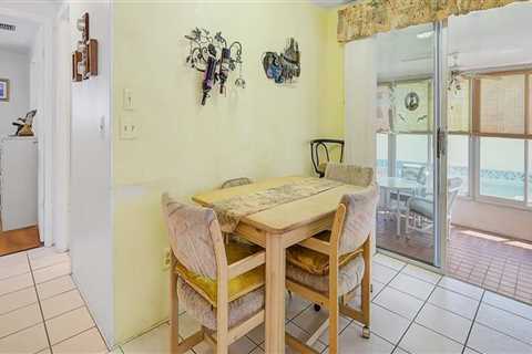 Comfort-Driven Living: Apartments in Venice, FL with Reliable HVAC Maintenance