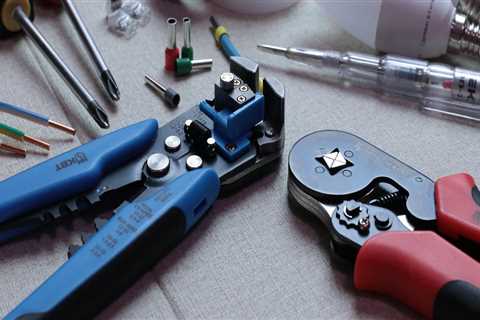 Electrician On the Job in Rockwall: How Presale Home Renovations Shape Safer Home Sales